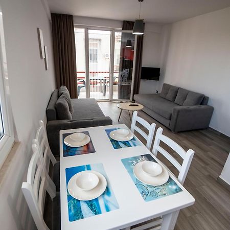 Tuttomondo Apartments Голем Екстериор снимка
