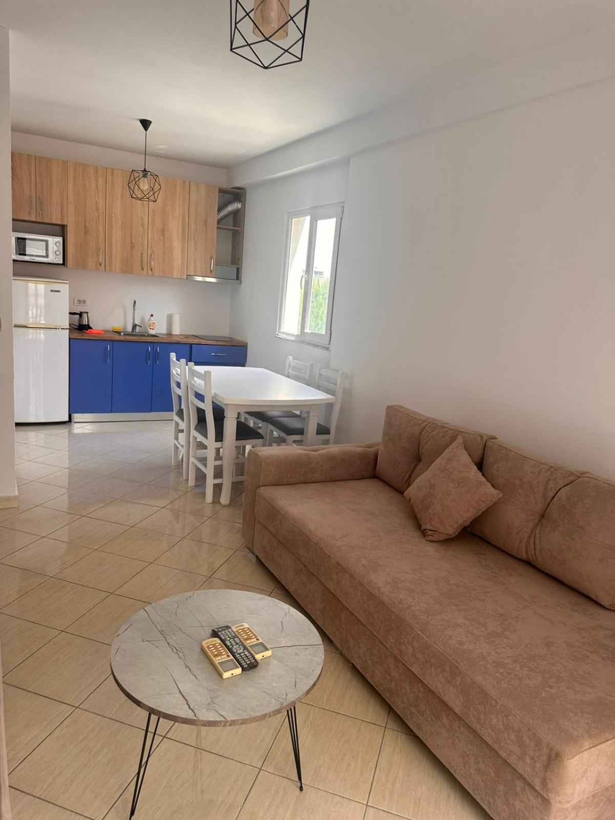 Tuttomondo Apartments Голем Екстериор снимка